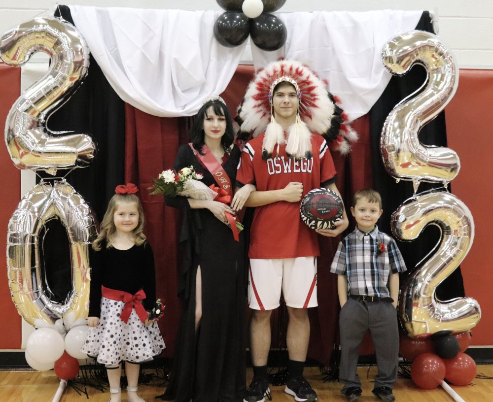 2022 Oswego Basketball Homecoming  usd504.org/article/656596…