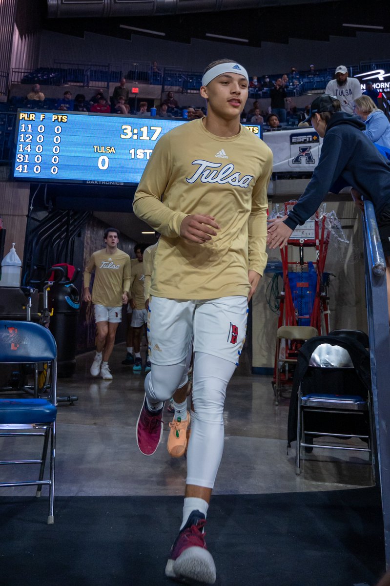 Career-high 10 assists and counting...

<a href="/AnthonyP_30/">Anthony Pritchard</a>