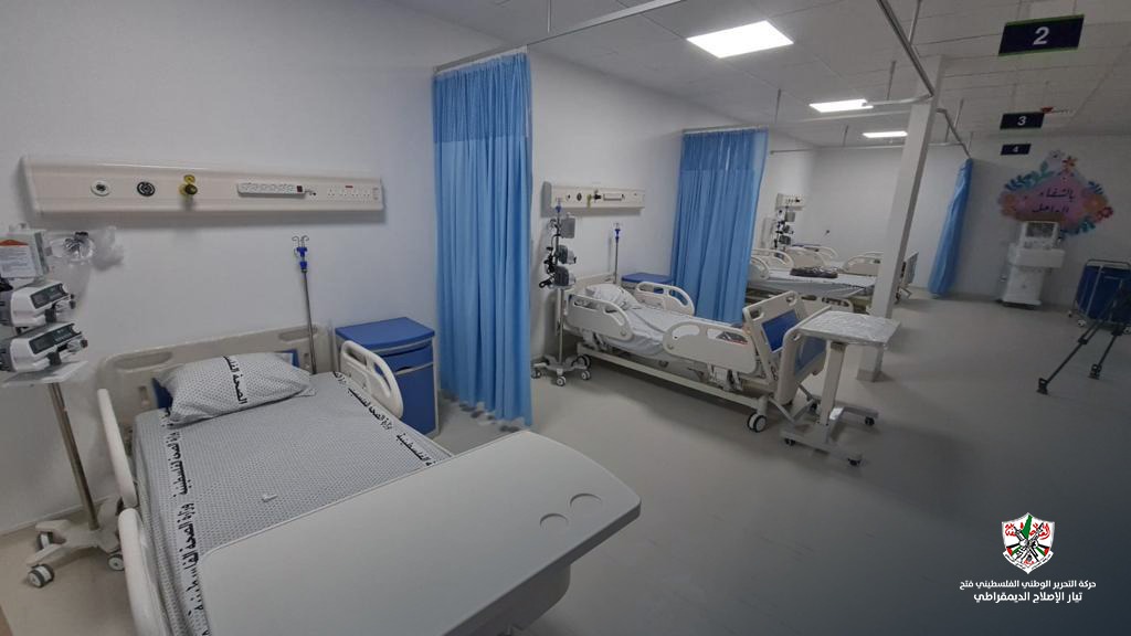 افتتح تيار الإصلاح الديمقراطي في حركة فتح ساحة غزة، ووزارة الصحة الفلسطينية، مستشفى  سمو الشيخ "محمد بن زايد آل نهيان" المستشفى الميداني الاماراتي، المُخصص لعلاج مُصابي فايروس كورونا، وذلك بدعم وتمويل من دولة الامارات العربية المتحدة، وبجهود محمد دحلان
#رسالة_محبة_لإمارات_الخير