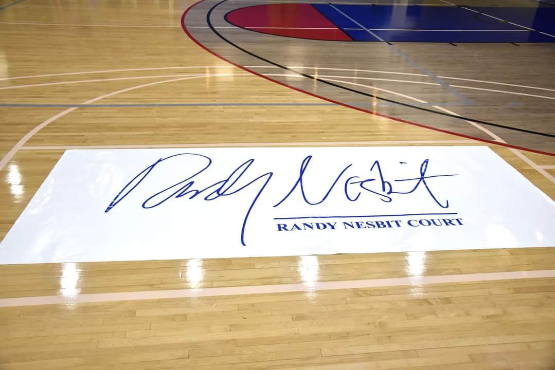 An incredible night to recognize Maurice Greif and Coach Randy Nesbit for their years of selfless service to the students, staff, and Roane State family.
Thank you, Chris Barger for your photos and support.