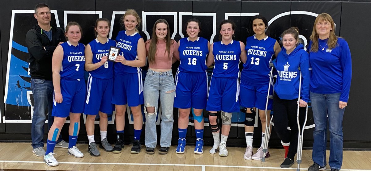 PBHSAthletics's tweet photo. Queens place third at Vulcan Tournament this weekend. Way to go ladies!! https://t.co/Ljo3Rj09N8
