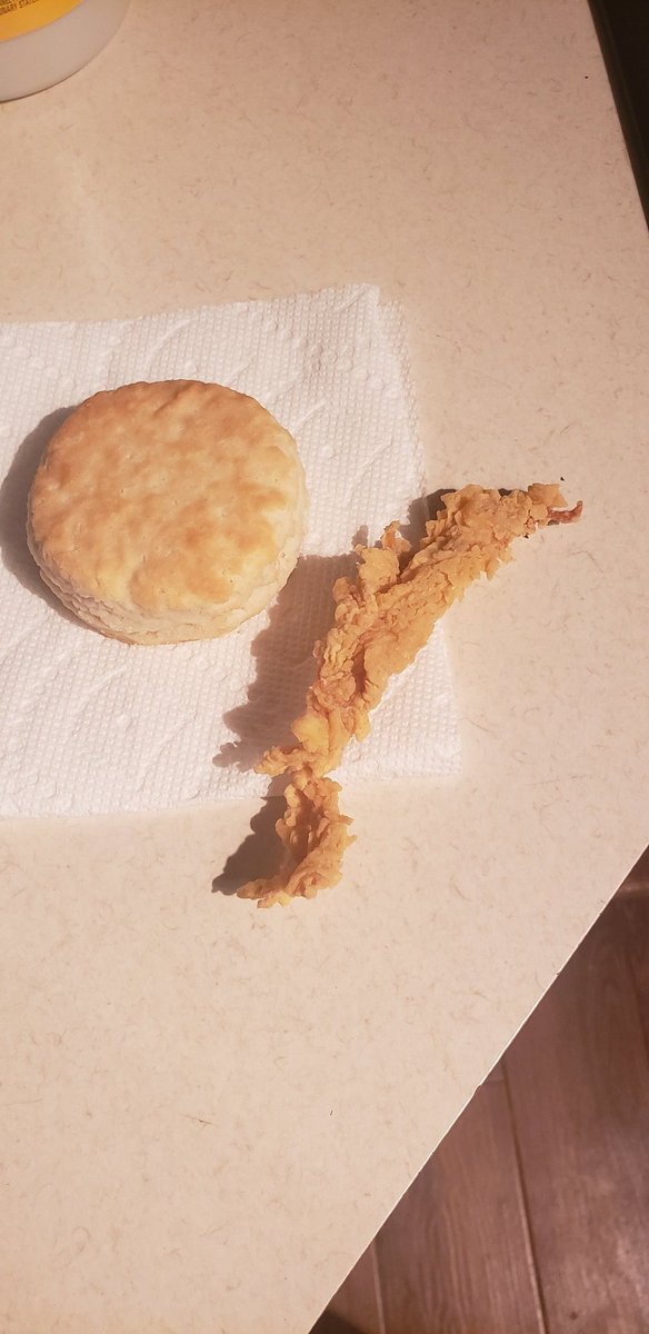 kotor50's tweet photo. @Popeyes My wife and I looked forward to ordering tonight and our whole 14pc "tenders"  box looked like this one. Could you explain the quality control process? This will just make me want to go to @Publix for my tenders from now on.
#wheresthechicken https://t.co/sS03GR3h3e