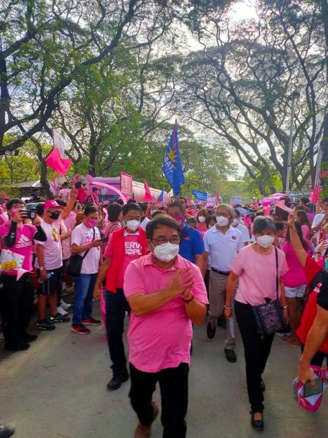DrDrusenPH's tweet photo. @lenirobredo @ColmenaresPH Woohoo! https://t.co/q6hp269cDg