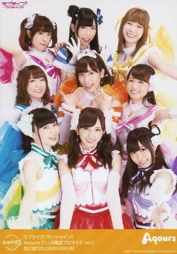 ラブライブ!のドームライブに行ってきました！
やっとAqoursのみんなに会えて幸せでした💕

しかも席がアリーナAブロックの7列目！ 神席でした😆