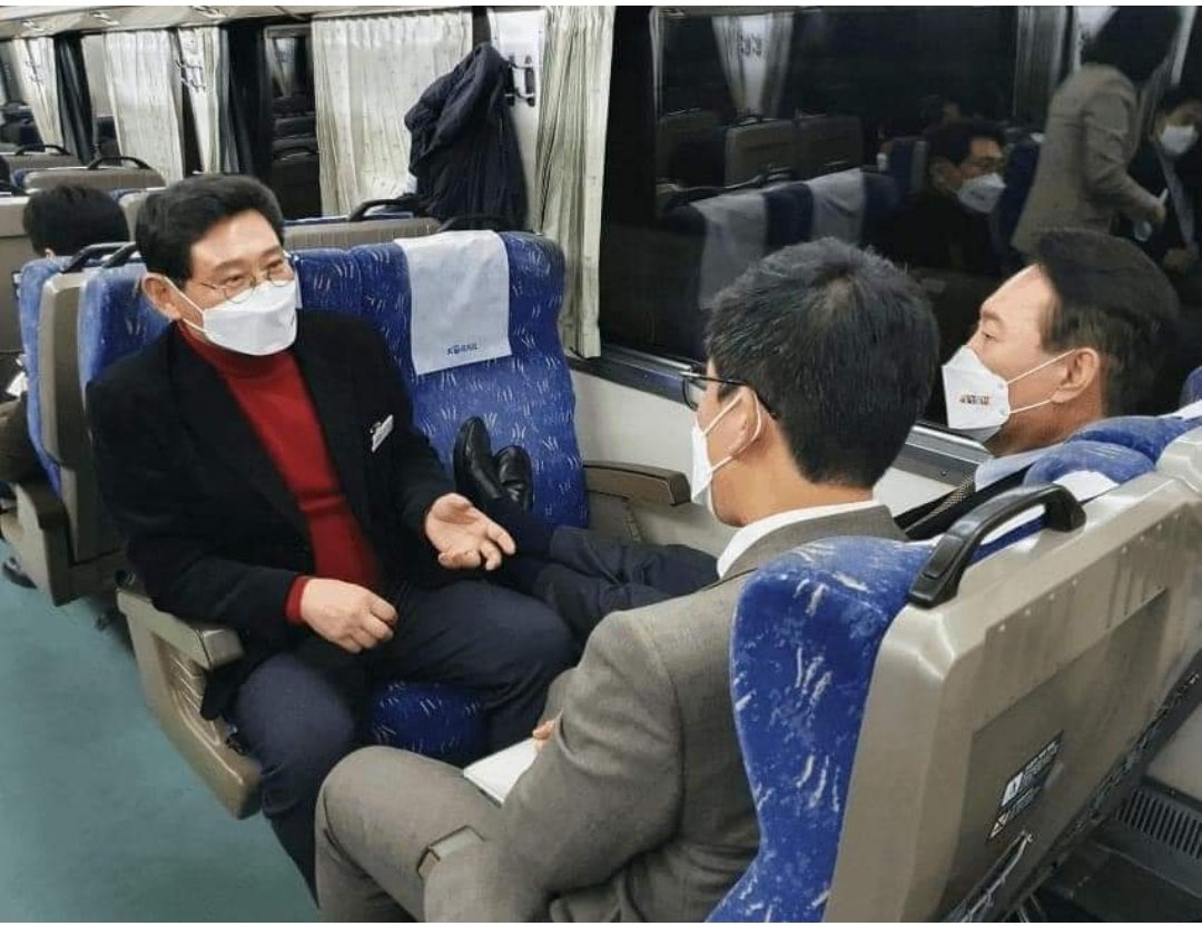 The 다른세상 tweet media