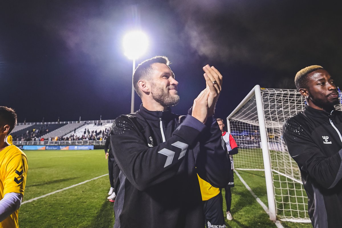 Chas_Battery's tweet photo. A memorable night all around to open up the #CCC22 🖤💛

#UpTheBattery https://t.co/8FyROOprjZ
