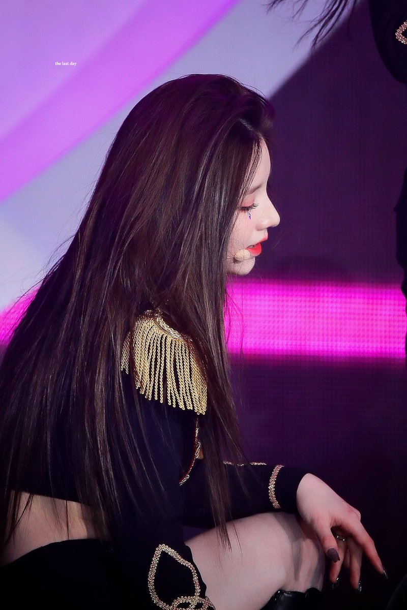 thelastdayhj's tweet photo. 220212 #이달의소녀 #LOONA #희진 #HeeJin https://t.co/xNUktBUROF