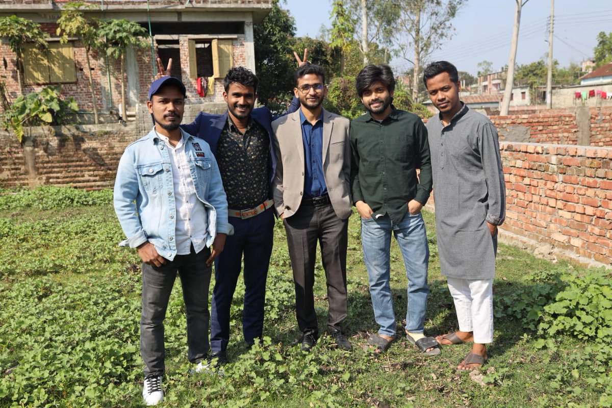 jothi_69's tweet photo. Weeding day 🖤 https://t.co/avrprGWVny