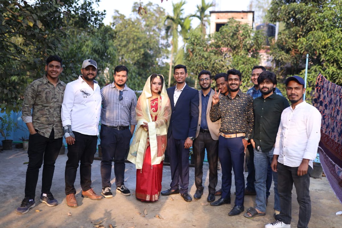 jothi_69's tweet photo. Squads of uddan 🖤 https://t.co/3LHZEEFLs4