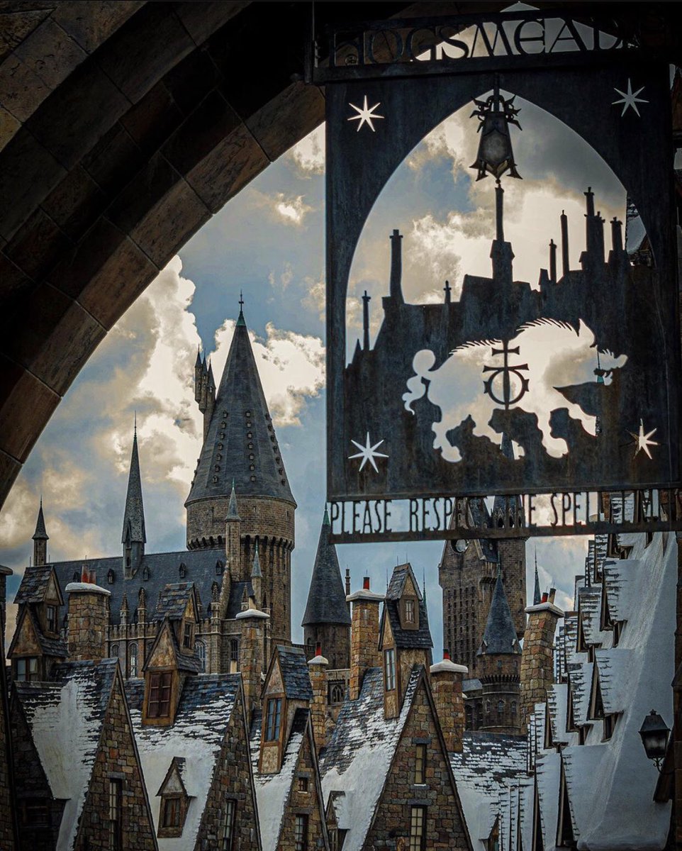 HPotterUniverse's tweet photo. Stunning 😍⚡️ https://t.co/GggED6vsBw