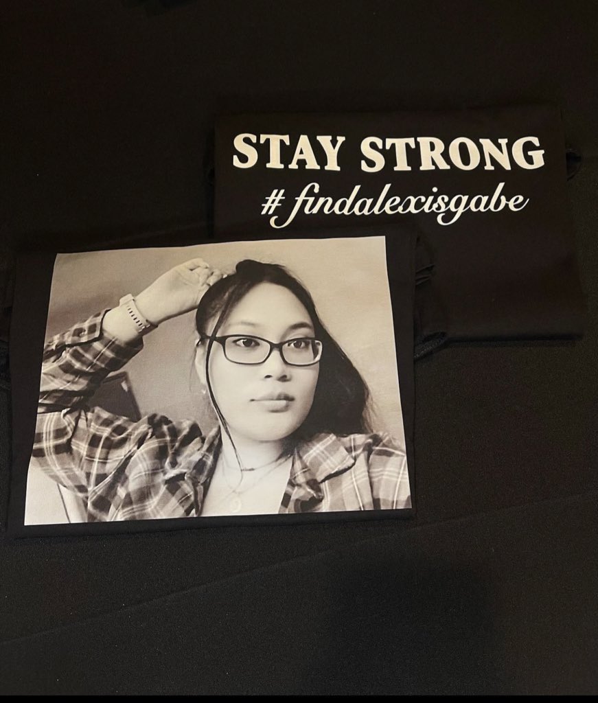 laureenstewart4's tweet photo. ** URGENT - MISSING PERSON - ALEXIS GABE ** 
my beautiful friend Alexis Gabe is still missing. please continue to spread her around. it’s been over two weeks and still nothing. i miss you so much that it hurts. https://t.co/LueL95tD90