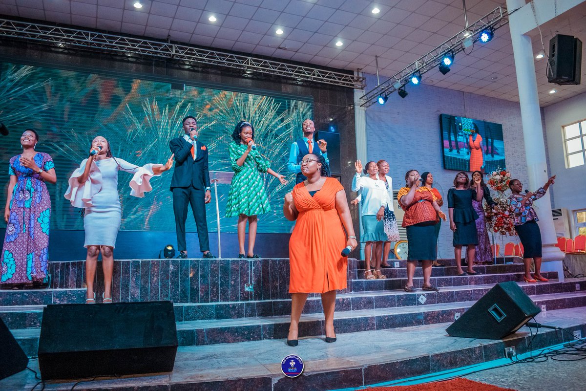 VBCmokola's tweet photo. #SpringServiceChoir
#SpringWorship
#VBCService https://t.co/Eq0moj5M5z
