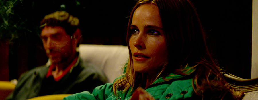 isabellucasfans's tweet image. (New Post) Bite The Hand: Stills and information on the short film — isabellucasfan.com/2022/02/13/bit… #bitethehand