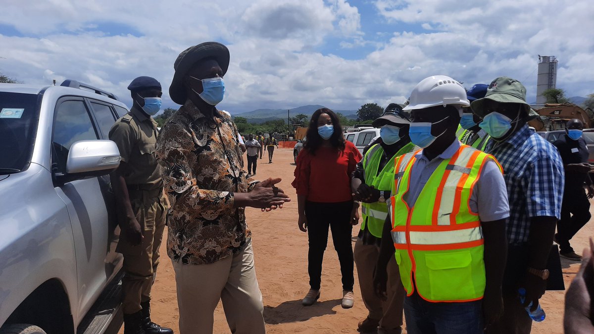 The Agriculture Minister Hon. Lowe and his Deputy Hon. Kambauwa has arrived in Chikwawa to appreciate the extent of damages the Cyclone Ana caused on Shire Valley Transformation Project. The chair of Parliamentary Committee on Agriculture Suleiman is also in attendance.
