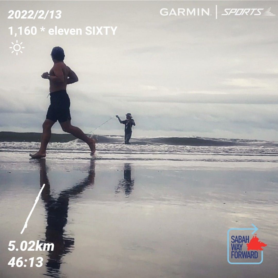 revgray's tweet photo. #Run whenever-wherever, shoes are optional #beachrunner #barewithme
#barefootrunner #barefootstrong
#barefoot #middleagerunner
Day 1,160 #RUNSTREAK Β° One thousand one hundred sixty Β° days of #RunStreak
*
Sakit lari, tapi lebih sakit tidak lari. @twtjogging https://t.co/SZBJ1A4QvN