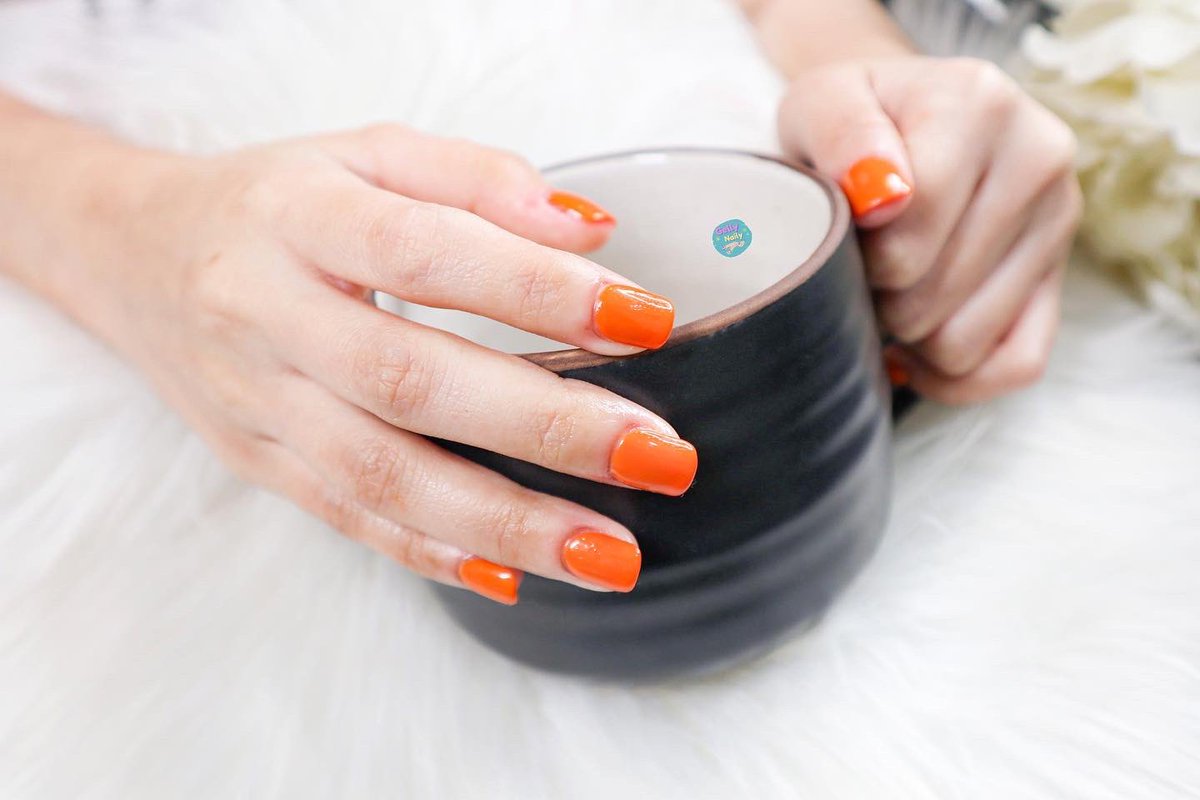 gellynaily's tweet photo. มาเติมความน่ารักสดใสให้เล็บมือกันนน~🍊💛🧡🌼 #nails #nails #ร้านทำเล็บ #ทำเล็บ #แบบเล็บ #เล็บเจล #เล็บปลอมสําเร็จรูป https://t.co/brWFbx9JMg