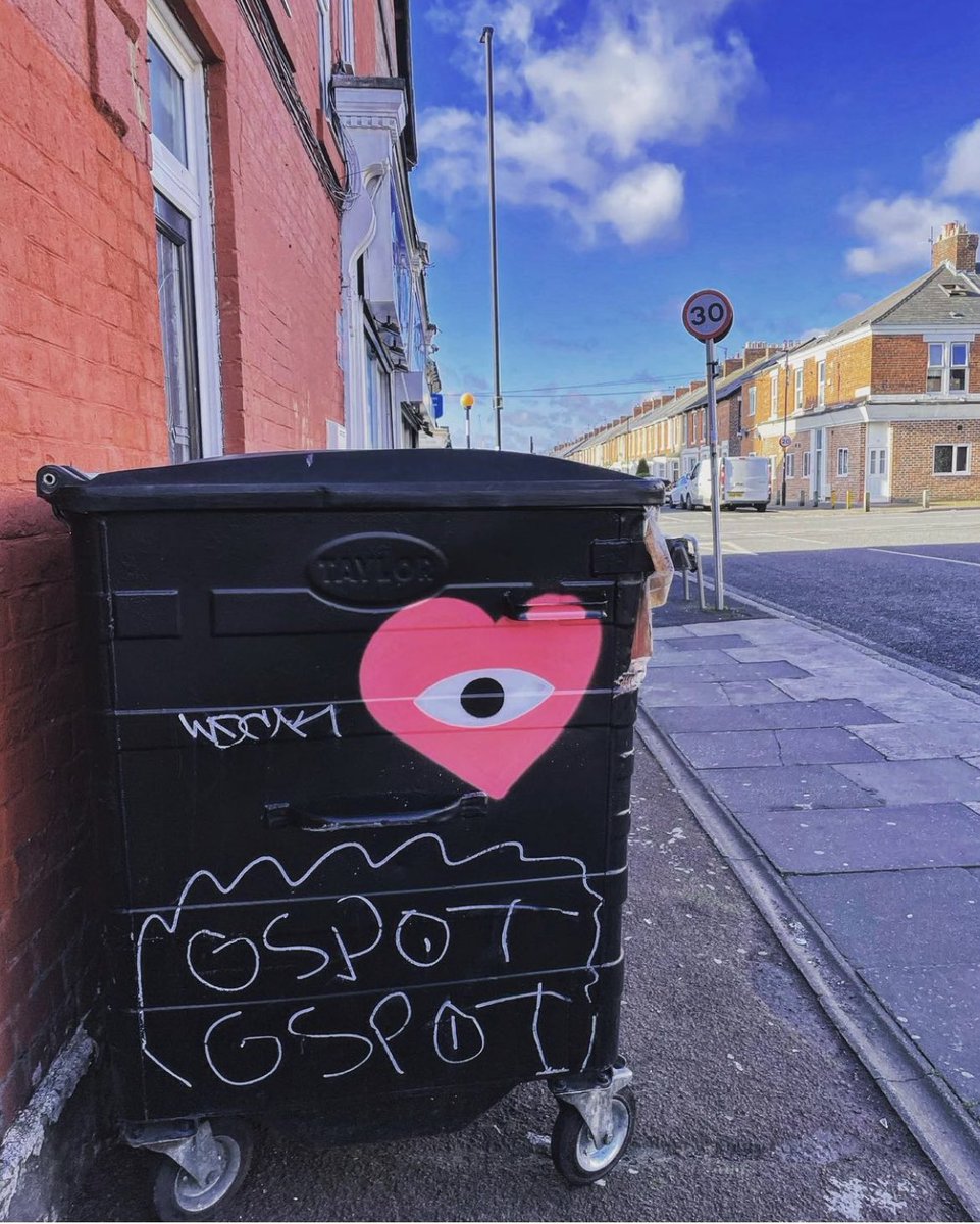 newcastlereal1's tweet photo. Discovering #muldraws graffiti around the Toon!

#newcastle #toon #geordie #graffiti #urban #realnewcastle https://t.co/OTO8WXt5J6