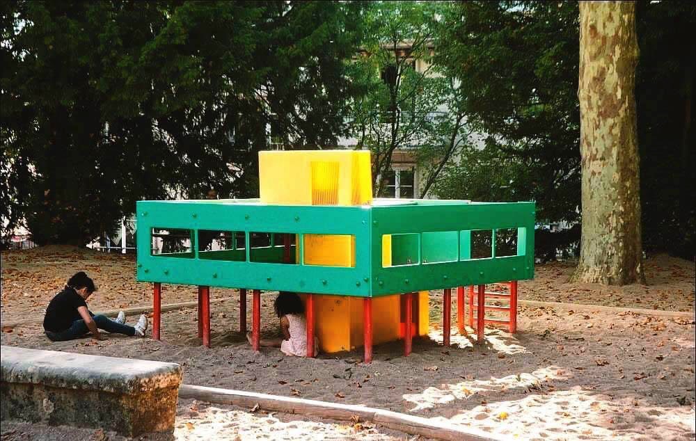 dearquitectos's tweet photo. Juego infantil inspirado en la Villa Savoye https://t.co/cuBMDefSBs https://t.co/N1Mo65Ii1r
