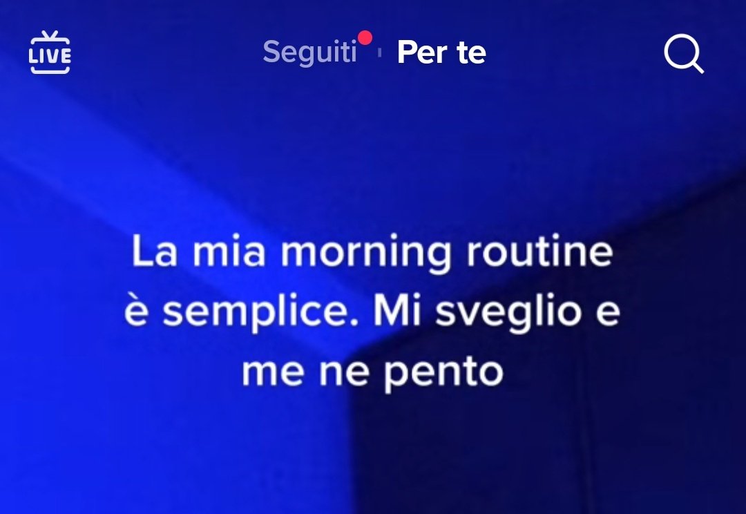 lastgiuli's tweet photo. eccomi buongiorno https://t.co/mEBhlaF7KL