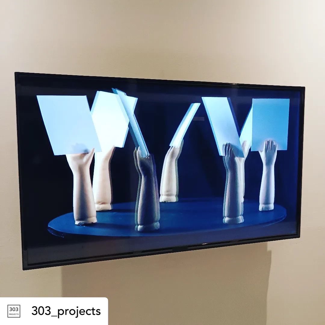 kerrybaldry's tweet photo. One Minute Volume Ten, screening daily, on loop, 4pm to 8pm until the end of February at 303 Projects, Lowestoft
Image: @paultarrago screenshot
#artistfilm
#film #video
#oneminute
#oneminutevolumeten #filmscreening
#videoscreening
#bfi @britishfilminstitute https://t.co/KLoCJfICAj