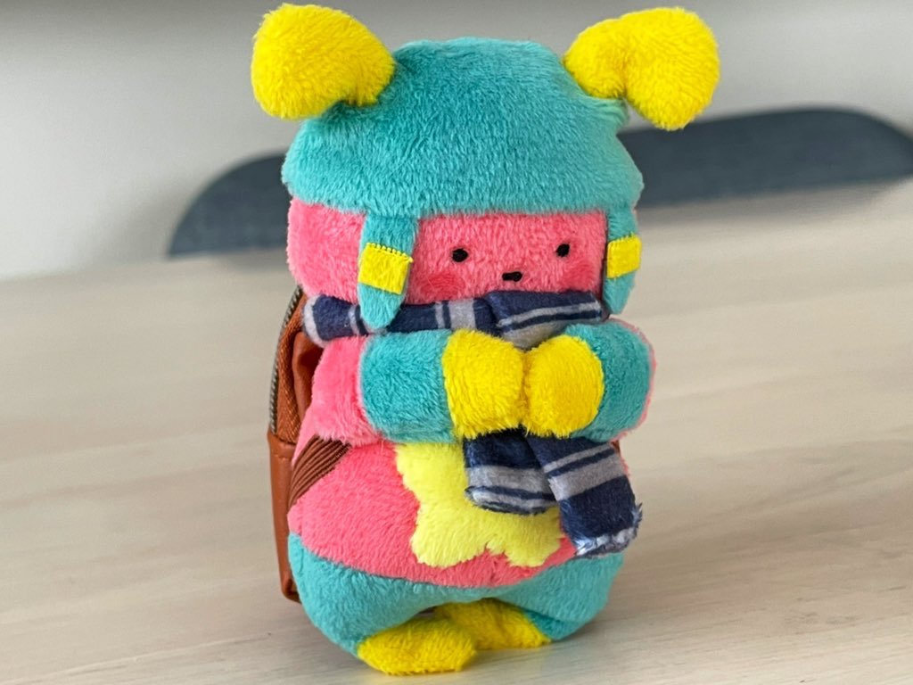 しゅっぱつのじゅんび。

はじめてのひとりたび。

どきどき。

#ガフちゃんかわいい
#ガフぬいさんぽ
#フォトナ手芸部