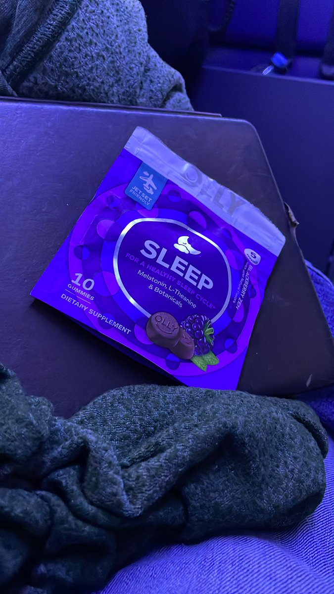 I swear by my <a href="/ollysleepgummie/">ollysleep gummies</a> before every red eye flight!