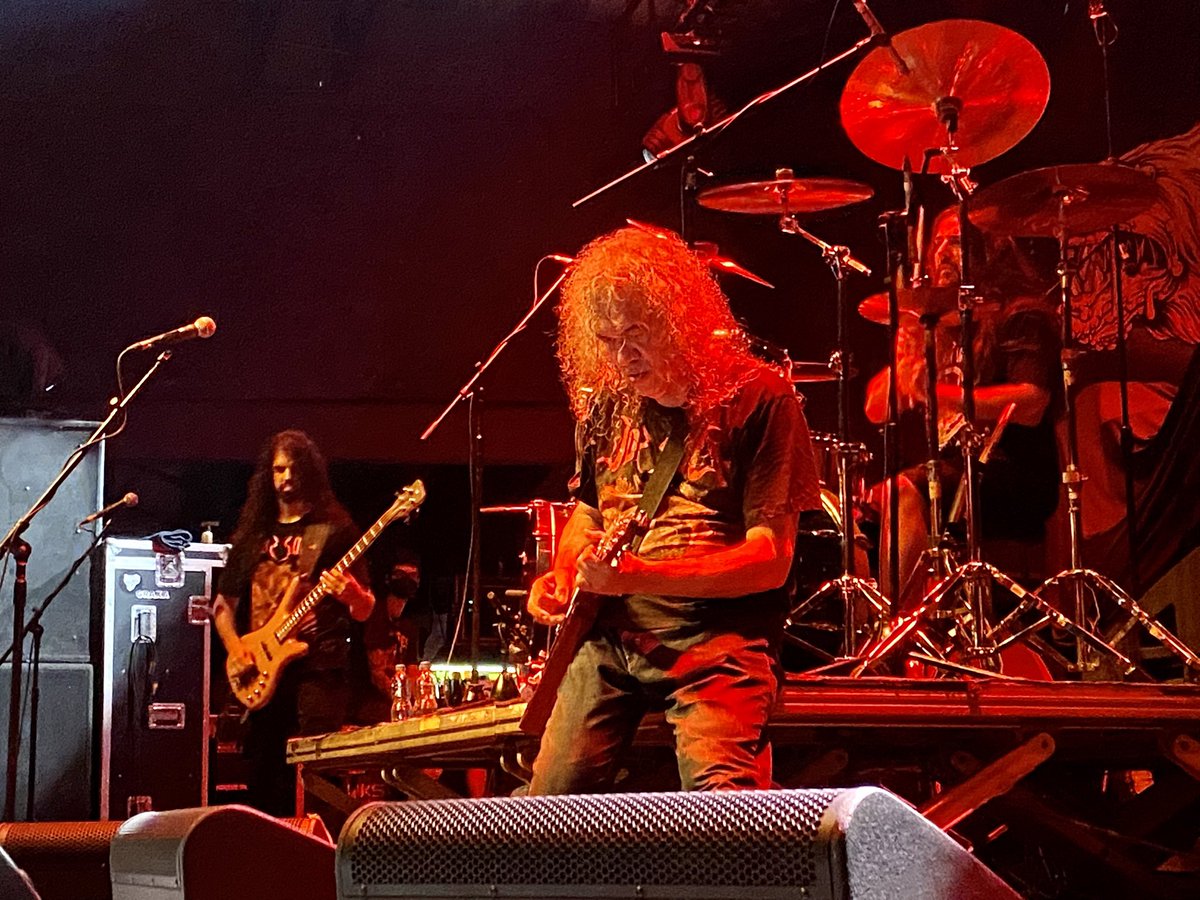 jocavidal_'s tweet photo. Depois de 24 anos, a banda Dorsal Atlântica retorna aos palcos abrindo pro @sepulturacombr no @circo_voador histórico! @andreaskisser https://t.co/SP8TCQ1VT0