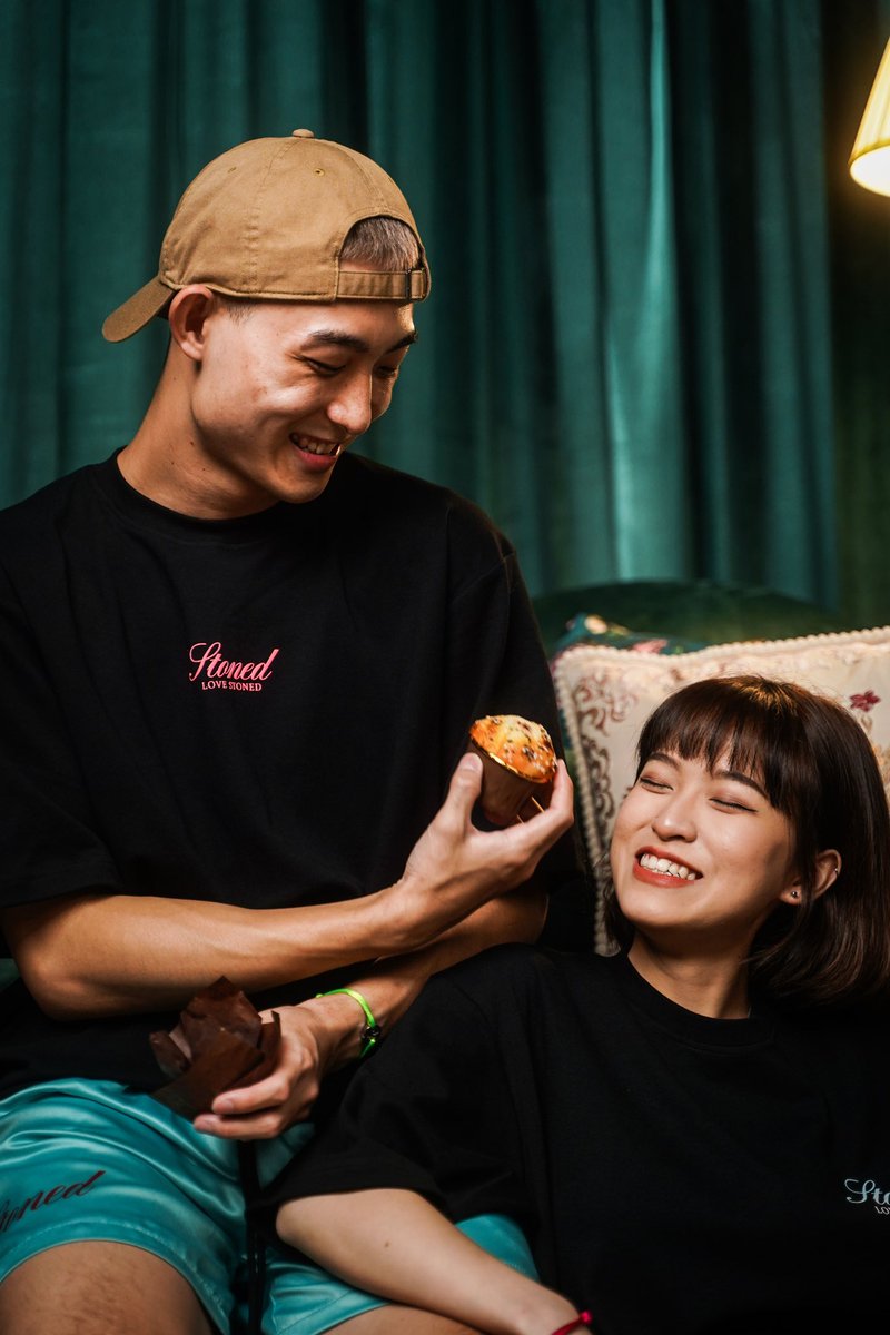 stonedandco's tweet photo. You’re like  the strawberry muffin in my eyes .. 
I’ll keep the chocolate muffin 🤪

#HappyValentinesDay #LoveStoned https://t.co/qS1dqx7pAB