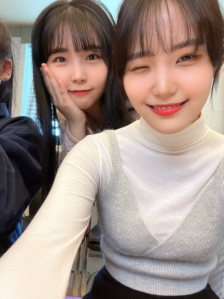 PF_Official_X's tweet photo. [#핑크판타지_희선]

랑랑린린언니언니❤️💗

#희선 #Heesun #ヒソン
#핑크판타지 #PINKFANTASY 
#ピンクファンタジー https://t.co/NAoLvAlhDn