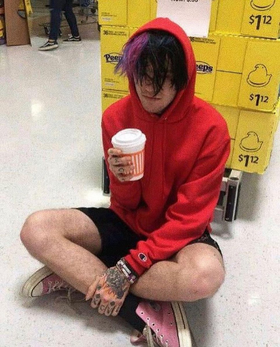 EXlTLIFE's tweet image. lil peep. ♥️