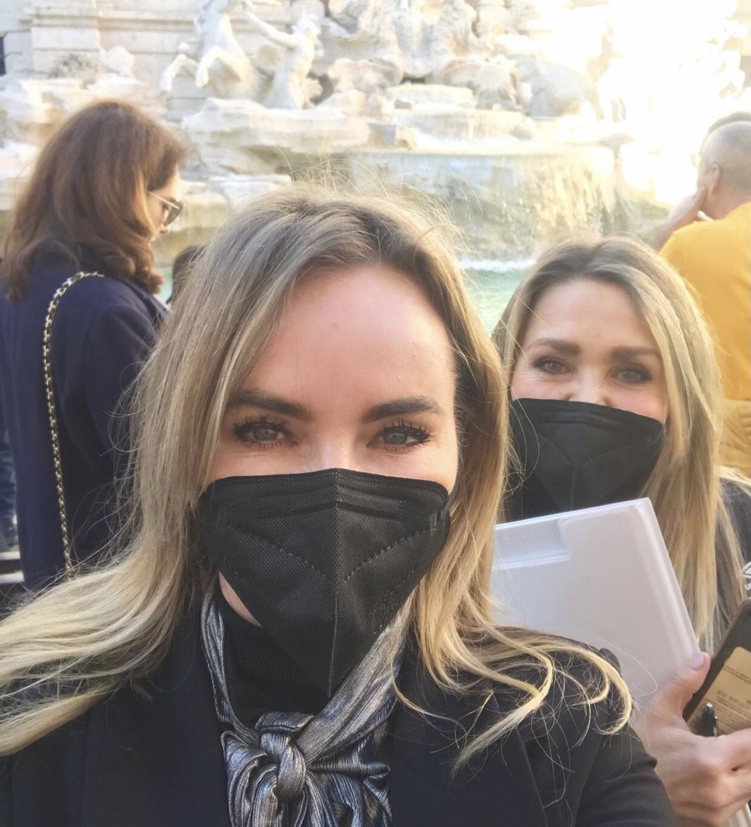 Been a busy day getting ready  😅 we’ve seen so many beautiful things and learnt that we have no sense of direction 😂 god help our guests  😅 #rome #spanishsteps🇮🇹 #trevifountain #pantheonrome #aprilandbev