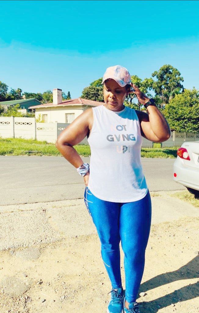 namzitB7's tweet photo. The streets are calling πββοΈπββοΈ My first attempt to run 20 km's hay!! bezikhala π€£π€£umgowoooo!!! Thank God i made it to the finish line π€£A big thank you to my teammates for the support
#FetchYourBody2022 #IChoose2BActive #runningforpurpose #RunningwithTumiSole #RunningwithLulubel https://t.co/peNjqeptFm