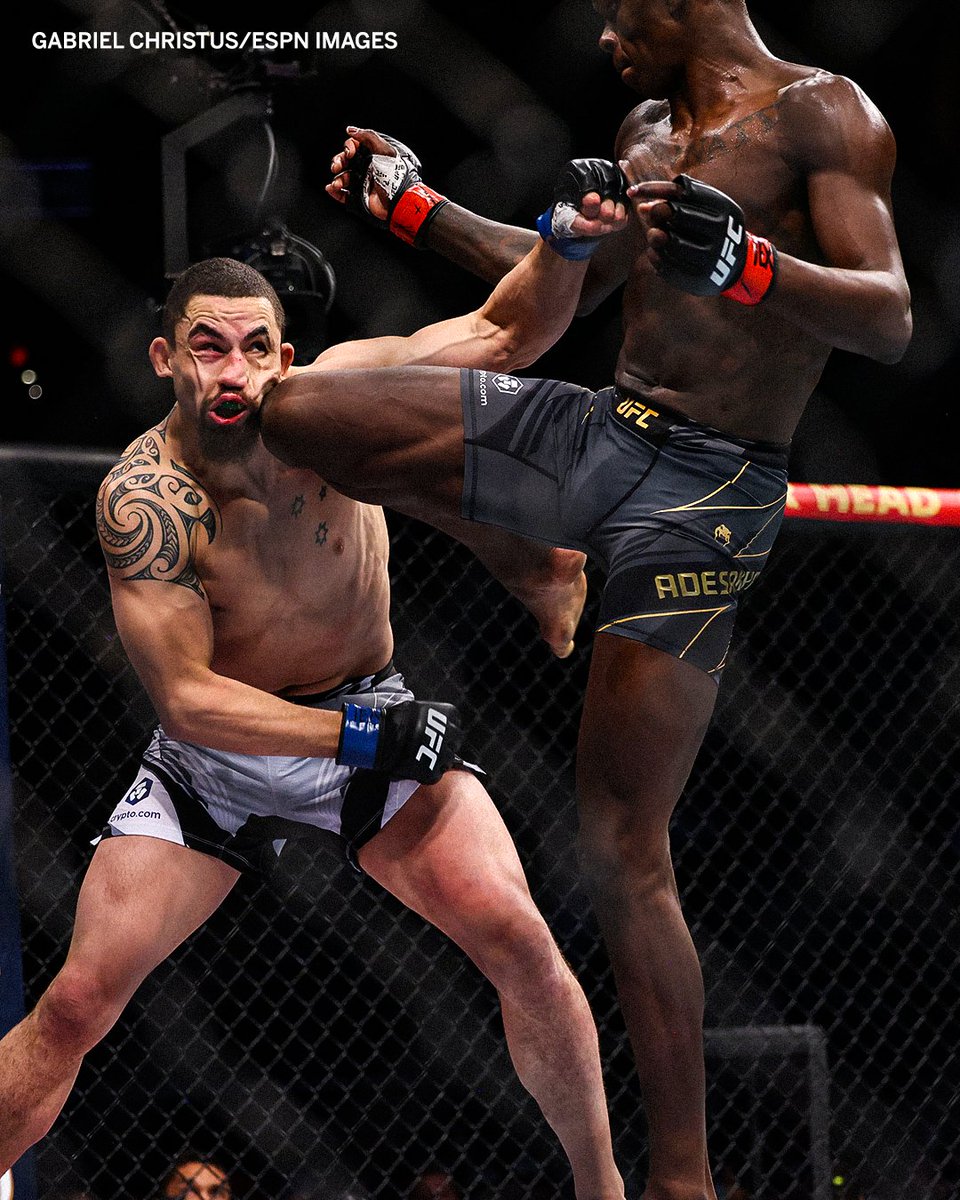 This knee from Adesanya landed FLUSH 😳 #UFC271