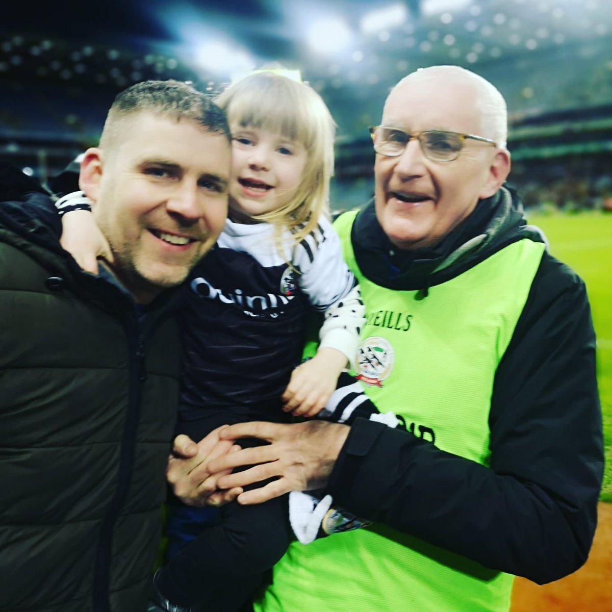 cmore1111's tweet photo. Gaelic football?
Completed it mate! #mickeymoran#granda https://t.co/xfQXUW7DbT