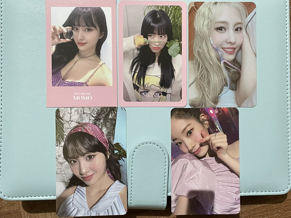Dahyunism07's tweet photo. Wts lfb ph

Twice random photocards

- onhand and ready to ship
- mint condition
- 130 each, if payo 120
- MOP: gcash only
- MOD: ggx direct, sco
- LOC: manila
- RFS: wala na gaano sparks :(

tags: twice momo dahyun jihyo chaeyoung tzuyu fancy feel special m&amp;m tol https://t.co/th8PnPeKzE