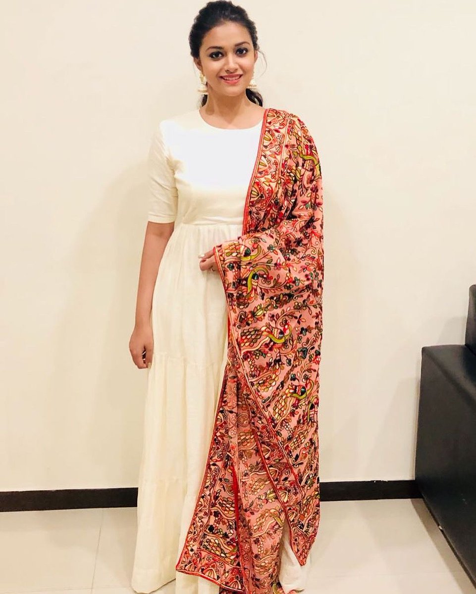 Sandy_kitty_'s tweet photo. Gorgeous Diva ❤

#WeLoveKeerthySuresh 
#KeerthySuresh || @KeerthyOfficial https://t.co/ryZjztxt48