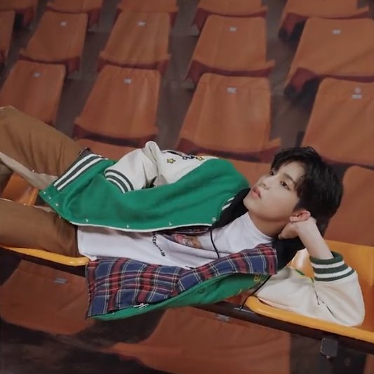 Keykiwi_R_JW_C's tweet photo. Today I appreciate the vocal and visual of my prince 💙🐺
#PARKJEONGWOO 
@treasuremembers https://t.co/YdETSJ5bXP