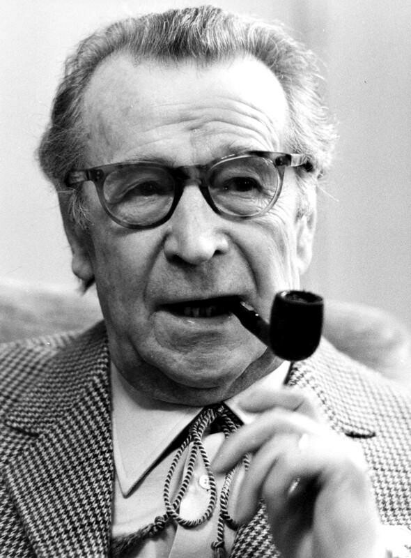 Писатели и Философы tweet media