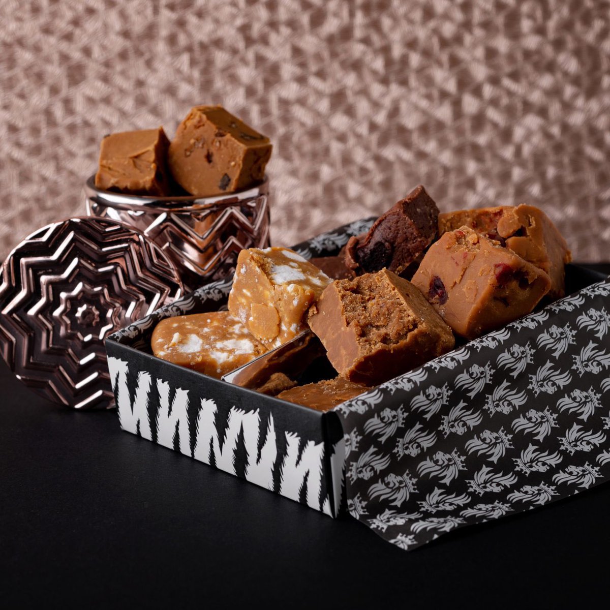 Why have just one flavour of luxury #fudge when you can have up to four? 😜 Our Pick &amp; Mix boxes are great to share (if you want to of course!) and the perfect gift for any occasion! #ShareTheLove