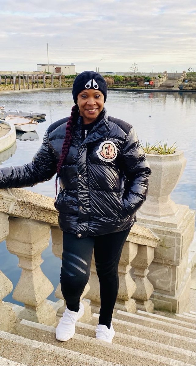 theSandiBogle's tweet photo. I wish this Sunday morning will bring countless joy to your heart may your day be overflowed by awesomeness &amp; excellence. Believe in yourself anything is possible &amp; never give up, God bless your day with smiles laughter sunshine mercy kindness and peace. Enjoy your day #BeKind ❤️ https://t.co/1Op3e5m85V