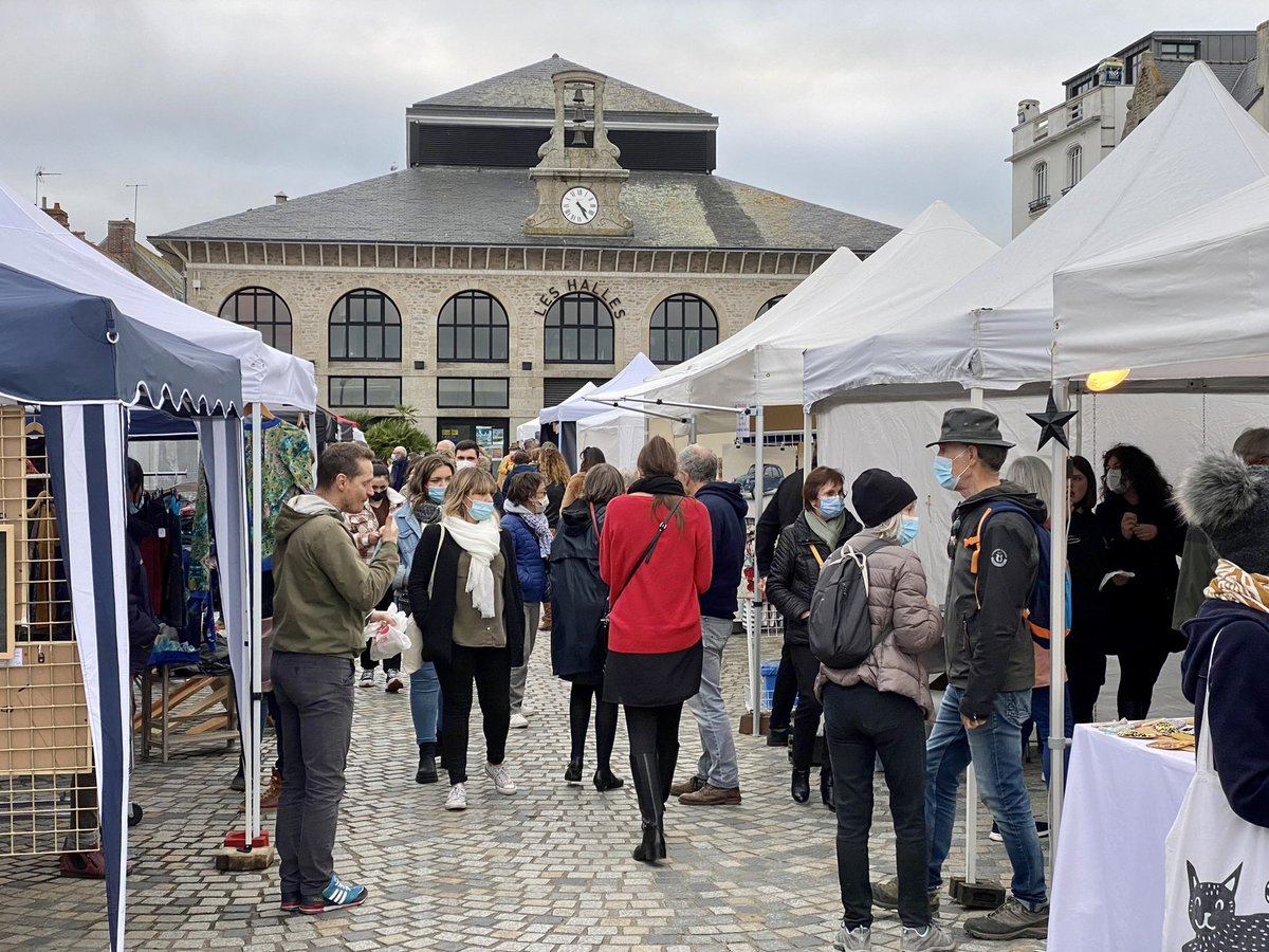 Rendez-vous en Bretagne prochainement pour le marché artisanal de Concarneau le Samedi 12 Novembre 2022.

Suivre l’évènement 
fb.me/e/2b7ePL39H

#Bretagne #evenement29 #sortie29 #marcheartisanaldeconcarneau #creationartisanal #evenementgratuit #faitmain #concarneau