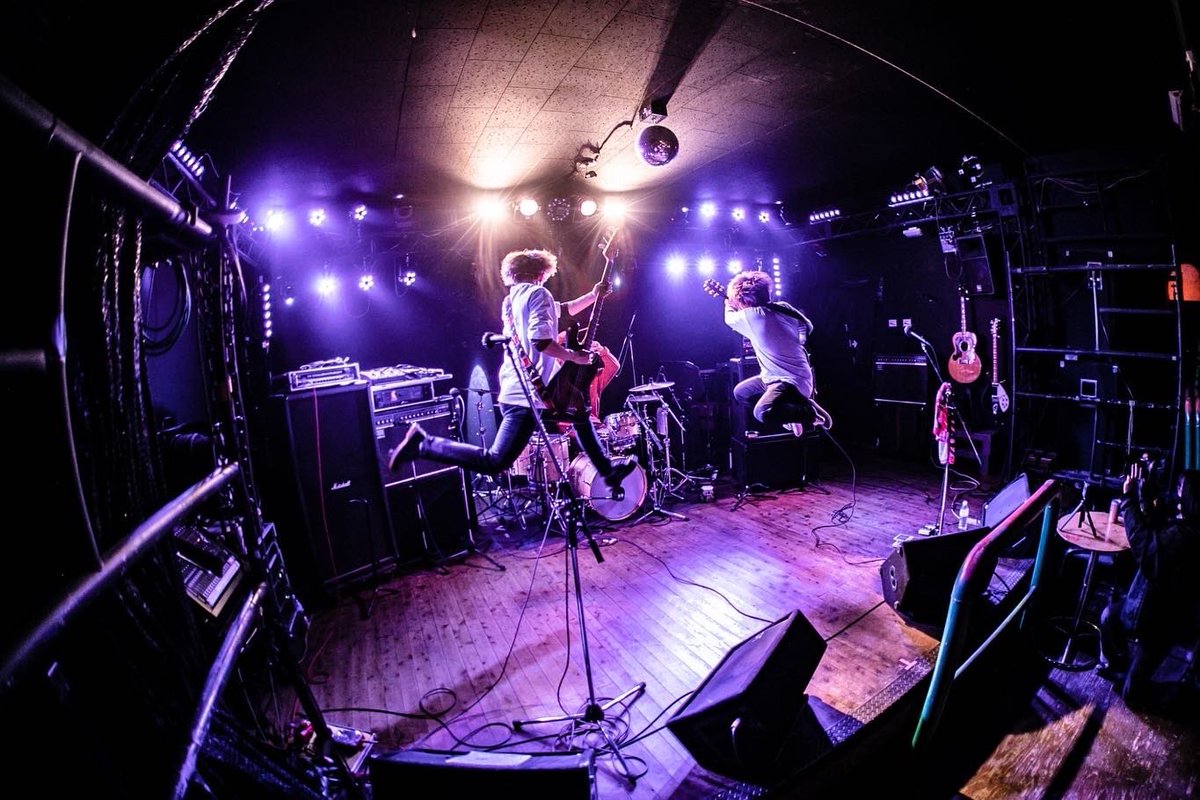 AlongTheWayKSRZ's tweet photo. 2/12@君津TRICKEYE
JACK CLOUD9pre.
「Soul Ship Vol.6」
ありがとうございました!
Photo by. @773music_
#jackcloud9nine
#alongtheway https://t.co/uHCMVYIPtR