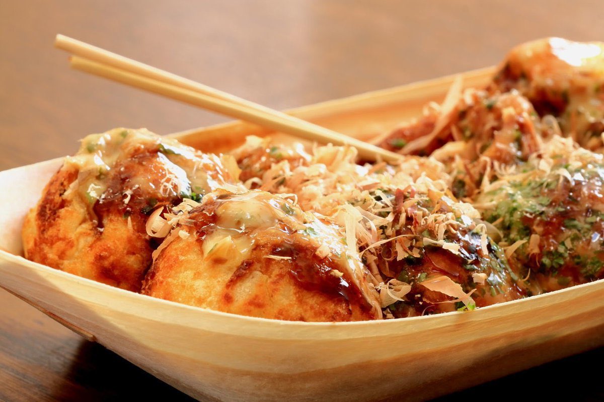 SHIKIBU_Automat's tweet photo. ⭐️Supplement 2/3⭐️ (Tako)
*About "Tako-Yaki"(たこ焼き, #Octopus ball)
If you are not British, you might like this food.
I don't know the reason, but British dislike the Tako-Yaki.
……
#Japan #Japanese #JapaneseFood #AwfulFood #SeaFood #TakoYaki
#IndieGame #GameDev #IndieDev https://t.co/7U267QlNhp