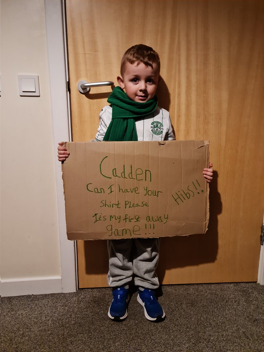 LewisMckinnon2's tweet photo. Archie is it early for his first hibs away game and scottish cup game he made a wee message for the hibs and his favourite player chris cadden  @Strong_Op_Hibs  @HibernianFC  @chrissycadds  ⚽️💚🏴󠁧󠁢󠁳󠁣󠁴󠁿🏆 https://t.co/LAiXVSnR2E
