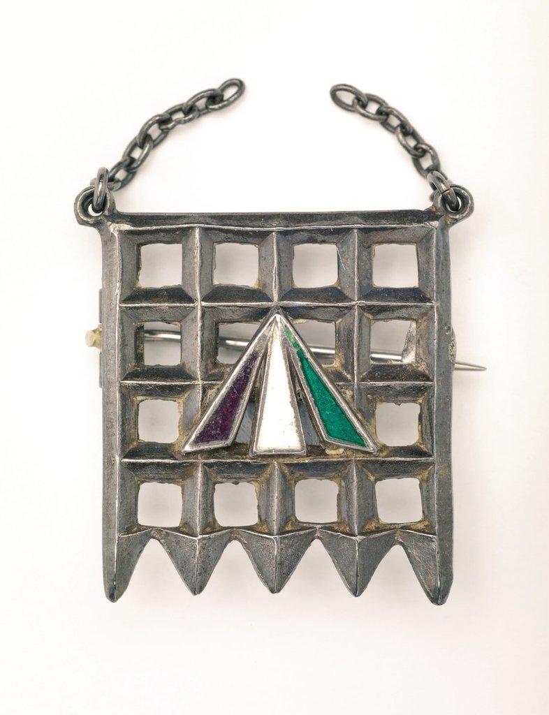 'Holloway Prison brooch' designed by Sylvia Pankhurst as a medal of honour for British suffragettes who had been imprisoned and tortured in their fight for women's suffrage #WomensArt