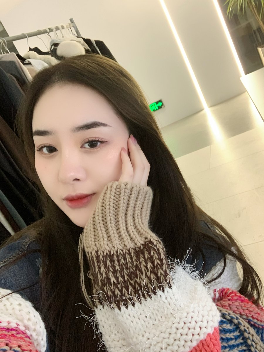 Crystal47200343's tweet photo. 到店了，新气象。���自己生意兴隆，财源广进！ https://t.co/ofW894WW4t