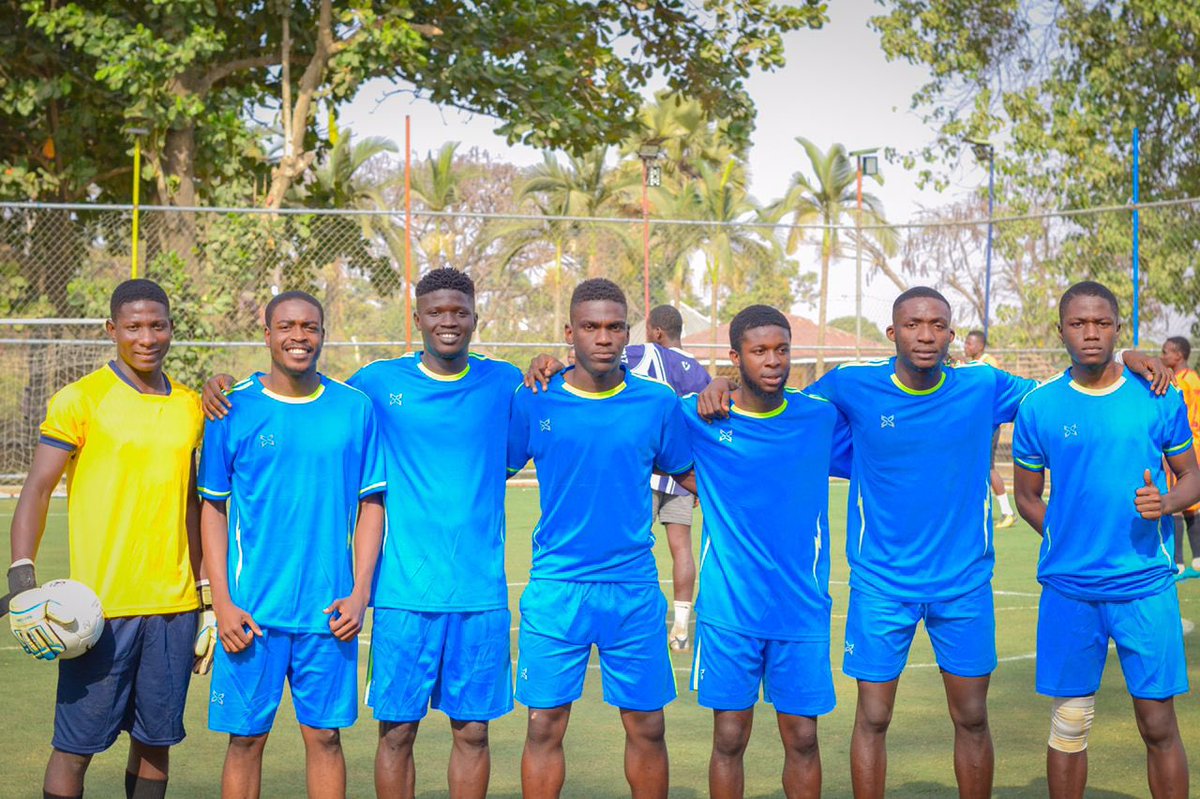 DreamLeagueFT's tweet photo. After 16 teams battled in 4 different groups to fight for just 8 knockout spots. We have a handful of blockbuster games today and can’t wait to find out which team will be crowned champions and kings of futsal in Kaduna https://t.co/w4nRTkfKbN