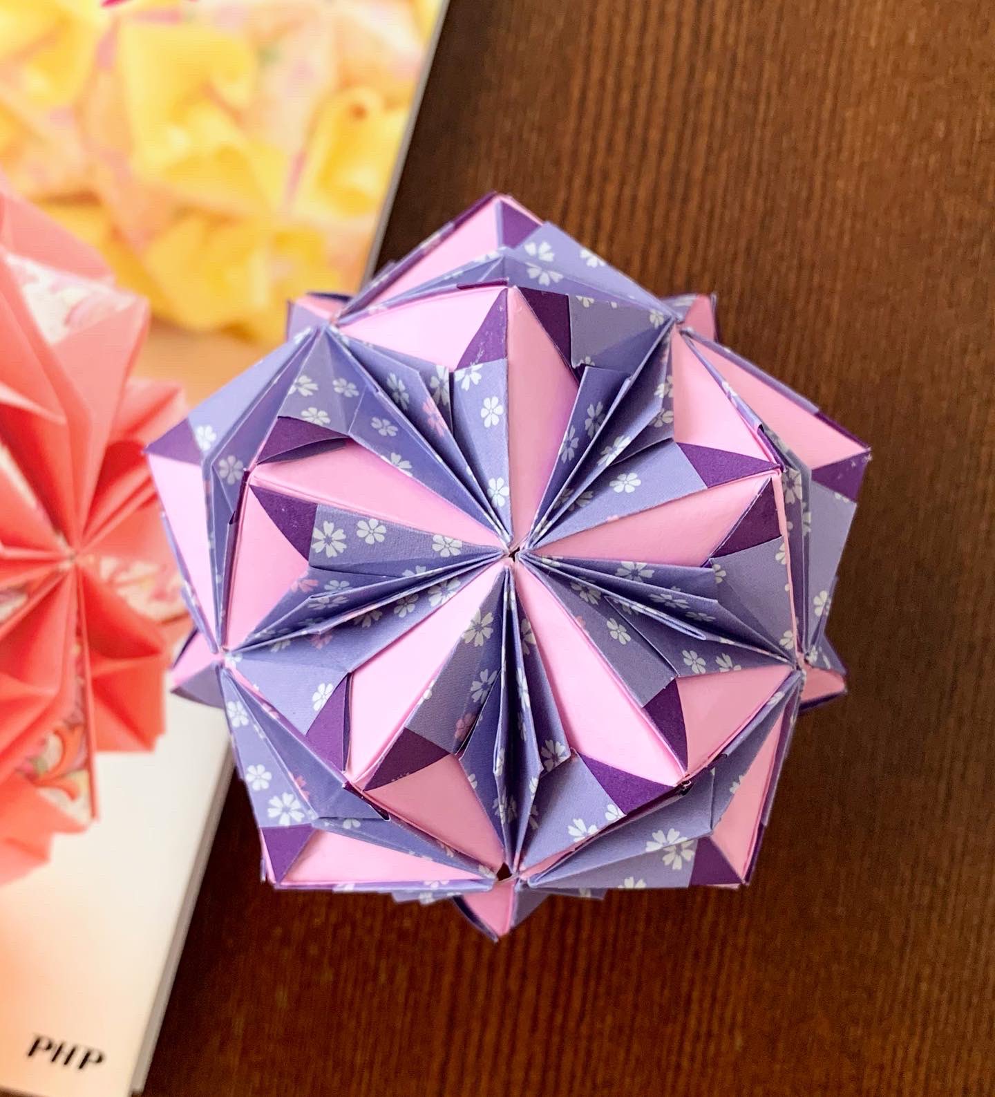 かわいい花のくす玉おりがみ Twitter Search Twitter