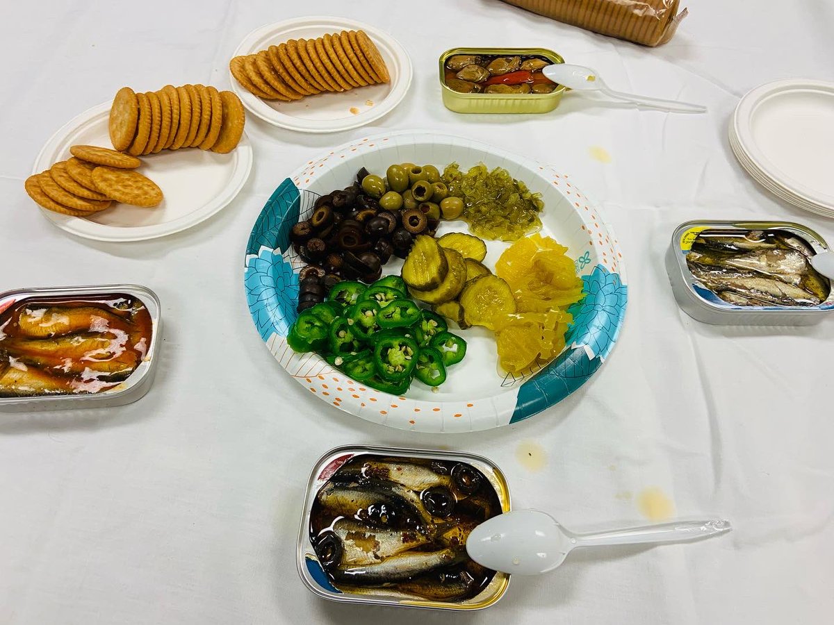 SardineEater's tweet photo. Tonight, Nurses station Sardine sampling. They even snuck in a tin of smoked oysters! 
.
.
.
@i_the_useless you were missed. #sardines #tinnedfish #sardineeater #nightshift #graveyard #break #foodie #hospital #nursesstation #cannedfish #explore https://t.co/EnrCiSeXRS