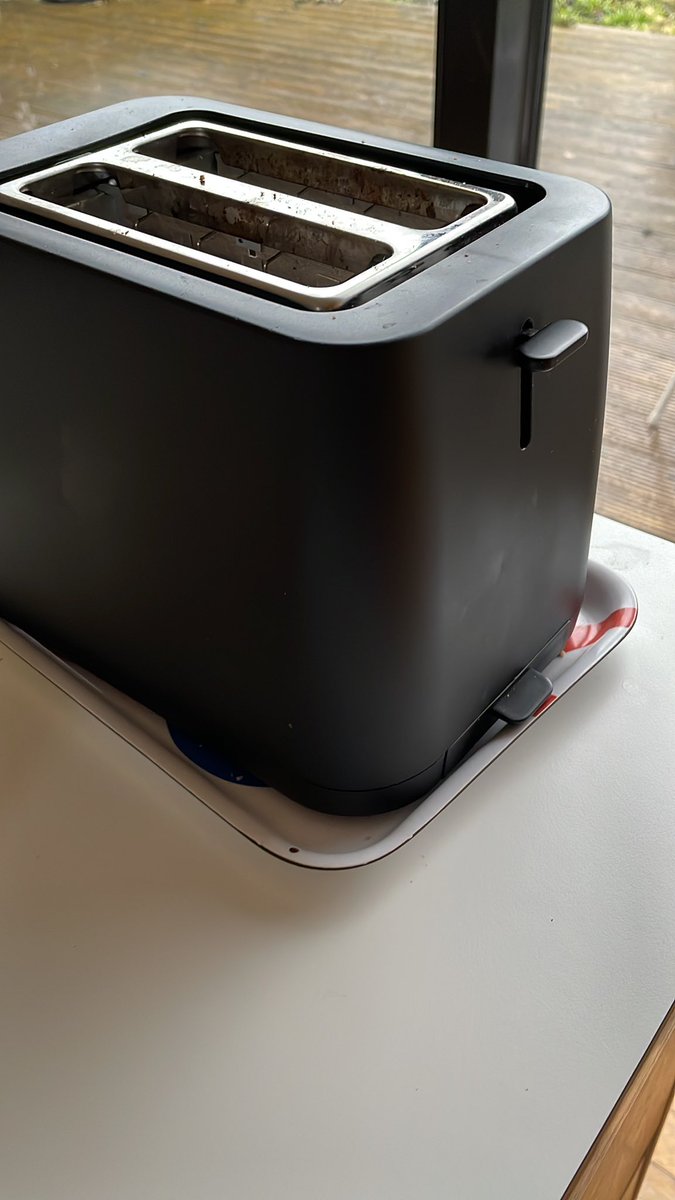 mohler's tweet photo. @brrrammers Out toaster has taken a very ephemeral quality all of a sudden! https://t.co/FRVY6c3PDH